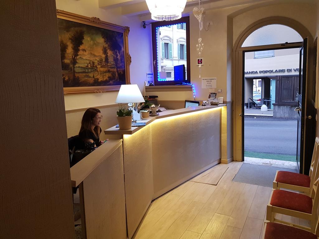 Mi Casa Es Tambien Tu Casa Vips Hotell Verona Eksteriør bilde