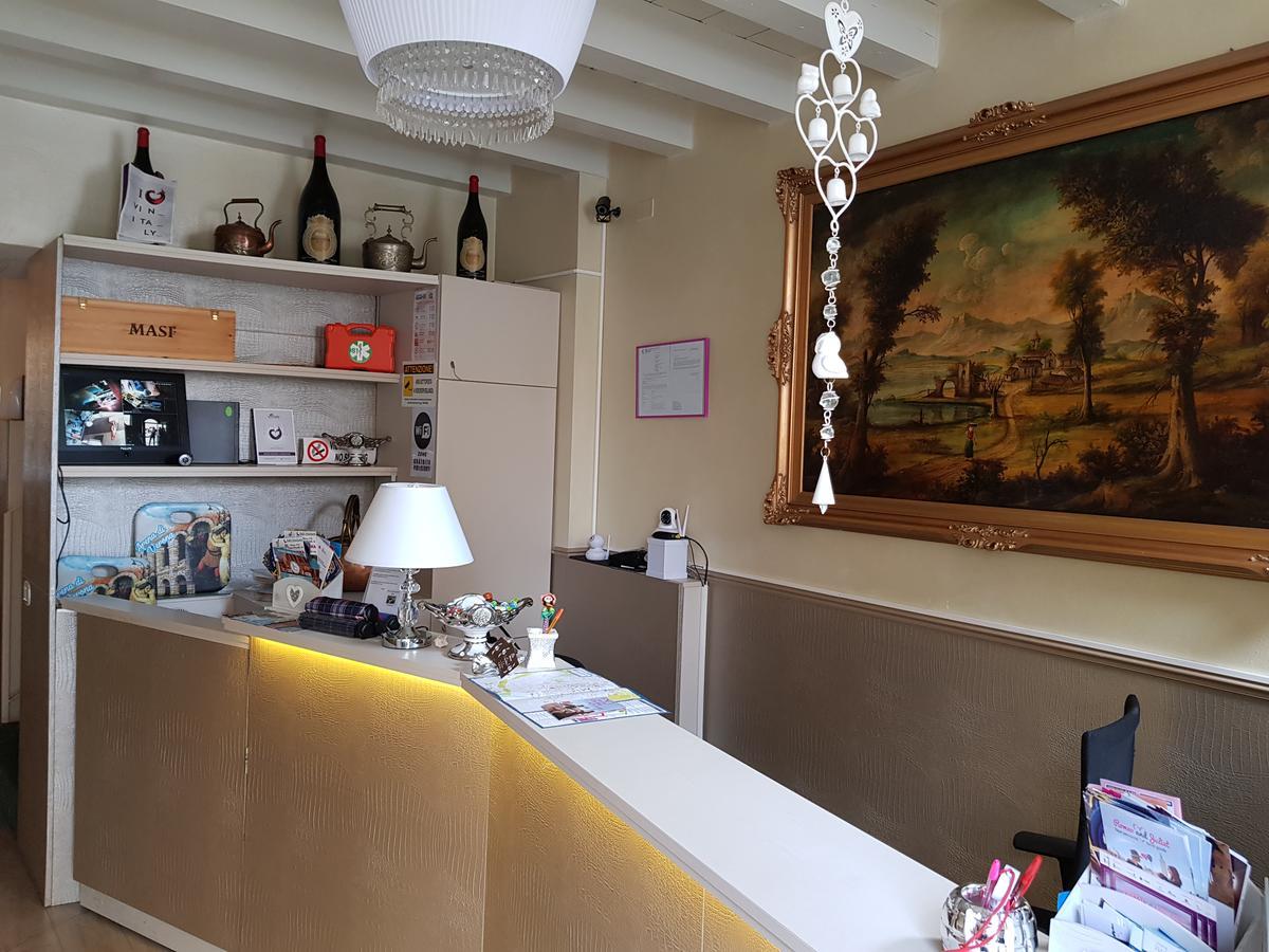 Mi Casa Es Tambien Tu Casa Vips Hotell Verona Eksteriør bilde