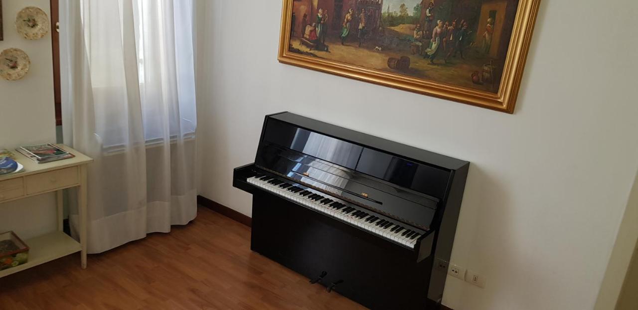 Mi Casa Es Tambien Tu Casa Vips Hotell Verona Eksteriør bilde