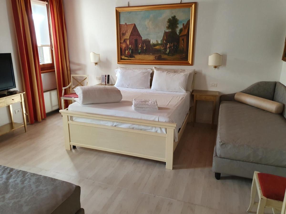 Mi Casa Es Tambien Tu Casa Vips Hotell Verona Eksteriør bilde